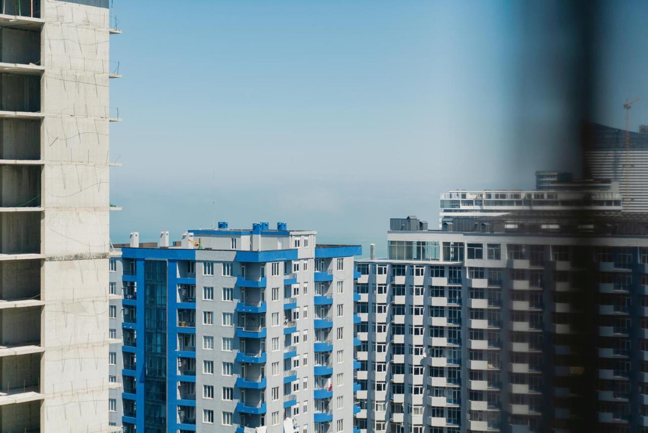Beach Tower By G-Point Батумі Екстер'єр фото